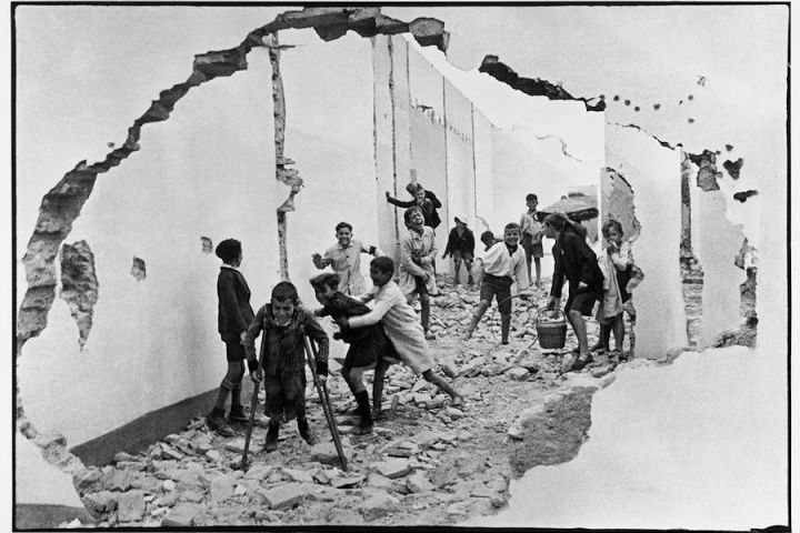 Henri Cartier-Bresson image
